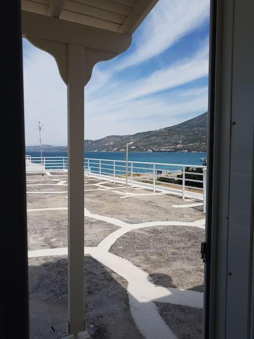 Cute&Quiet Studio Loutraki מראה חיצוני תמונה